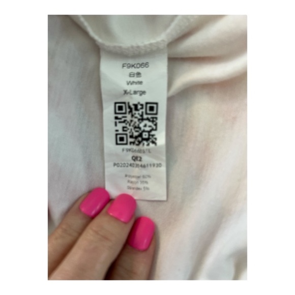 π©³π 2 FOR $30!! EUC OLD NAVY Linen Blend Shorts + White Scoop Neck T | Size XL - Picture 5 of 13